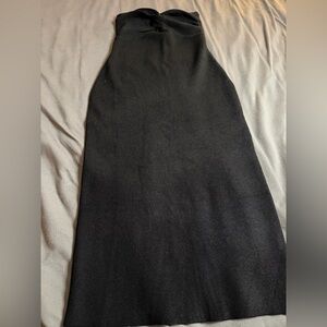 Elegant Black Rib Knit Strapless Midi Dress